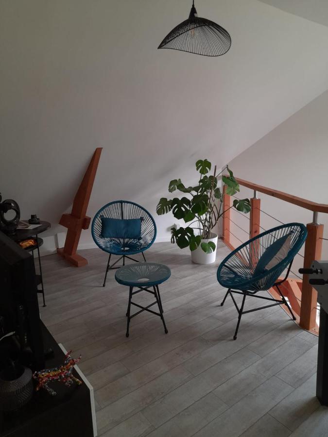 Chambre Dans Un Ecrin De Verdure Angrie Ngoại thất bức ảnh